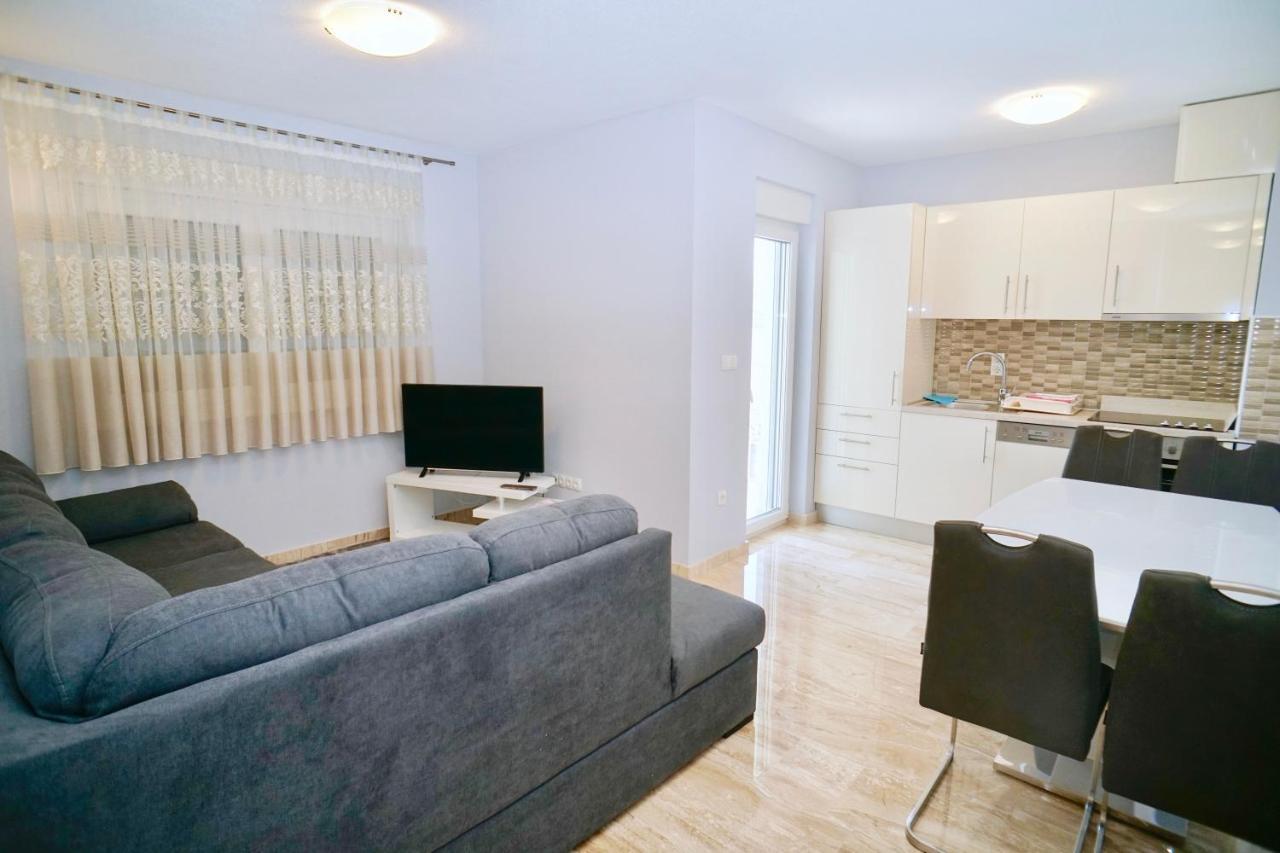 Villa Luxury Trogir Seget Vranjica Exterior photo